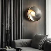 Wandlamp Lucande Spoel, geborsteld aluminium, rond