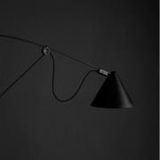 midgard LED wandlamp AYNO L, zwart/zwart 4.000 K 130 cm
