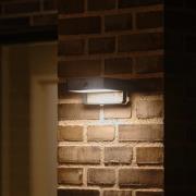 Solar LED buiten wandlamp Saulio, zwart, aluminium, IP44