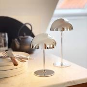 Dyberg Larsen LED tafellamp op batterijen Along, chroomkleurig, 20 cm